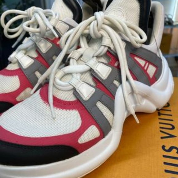 Louis Vuitton Archlight Sneakers - Picture 2 of 10